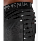 Тренировъчен клин с къси крачоли - Venum Skull compression shorts - Black/Black​